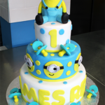 Minion Cake